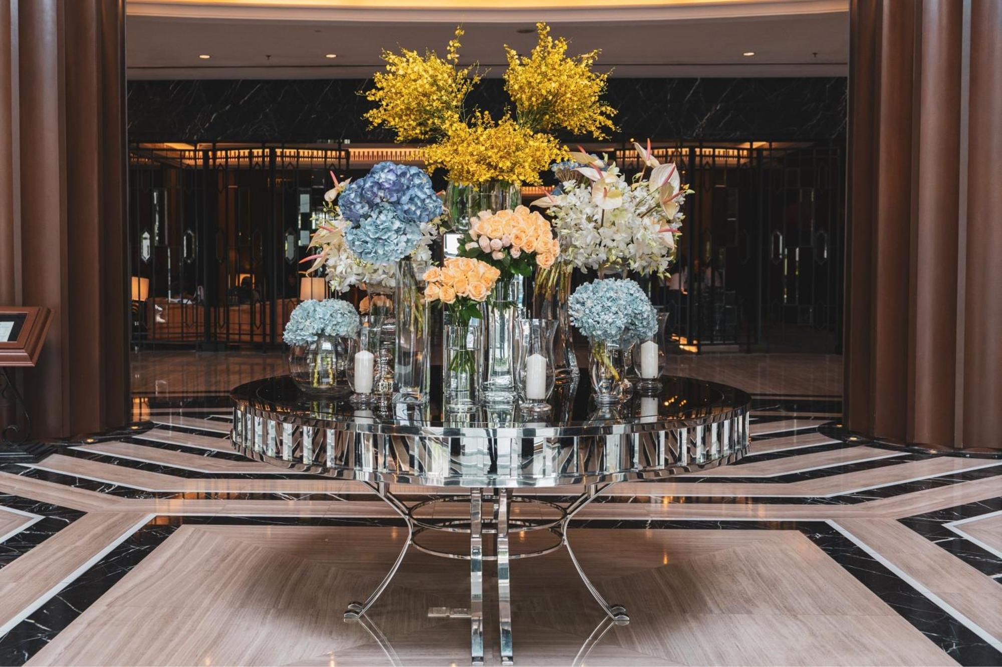 The Majestic Hotel Kuala Lumpur, Autograph Collection Buitenkant foto The lobby of the hotel