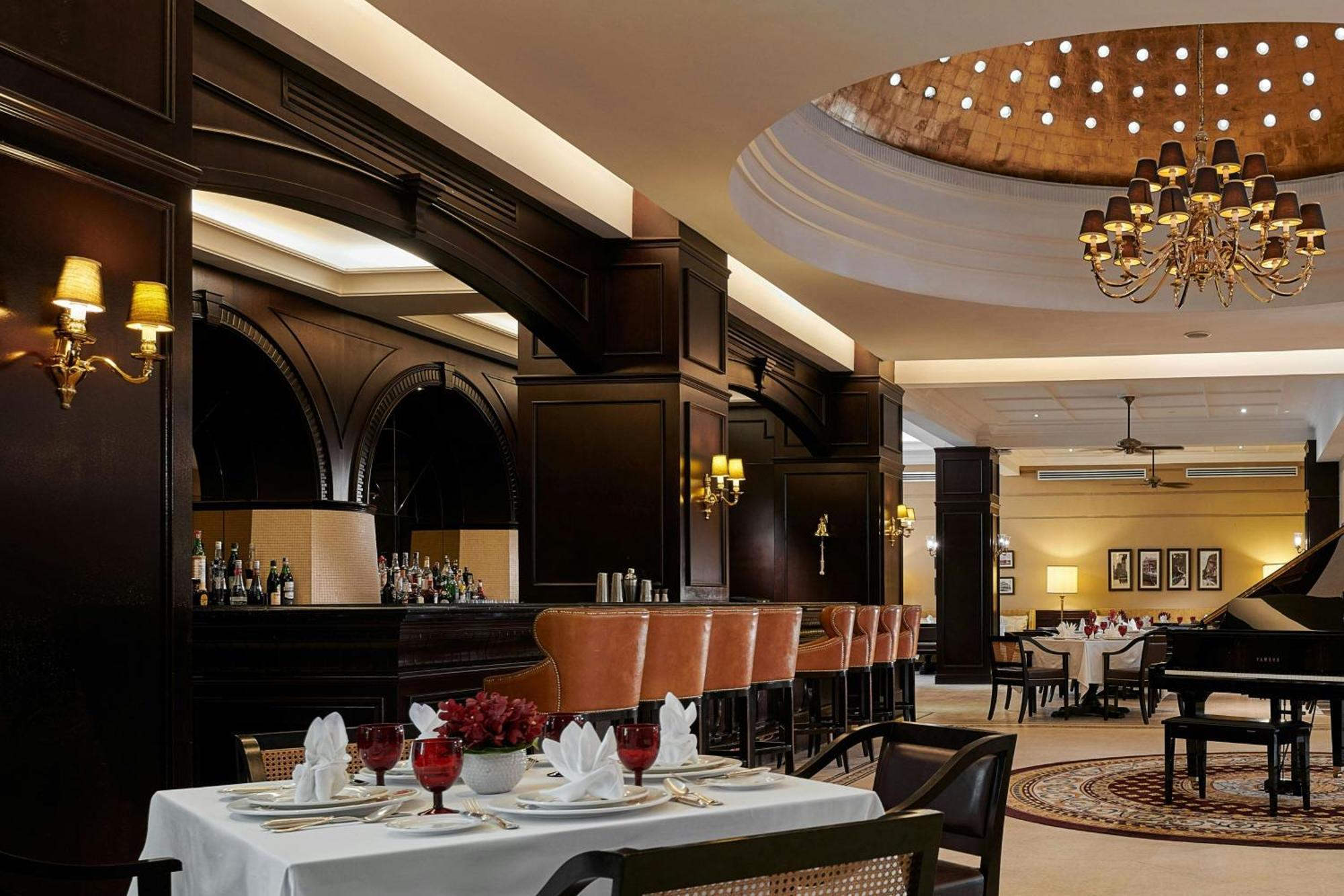 The Majestic Hotel Kuala Lumpur, Autograph Collection Buitenkant foto The Bar
