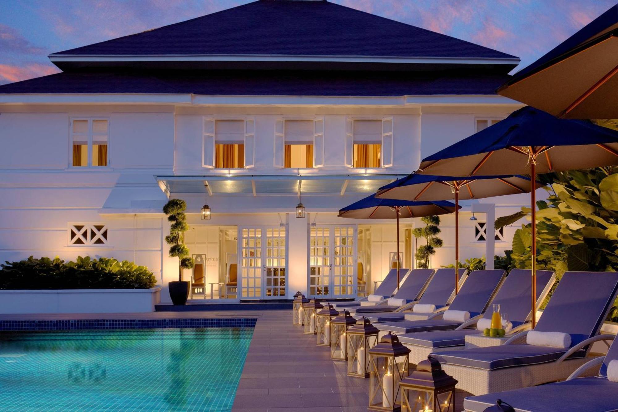The Majestic Hotel Kuala Lumpur, Autograph Collection Buitenkant foto The E and O 87 Pool